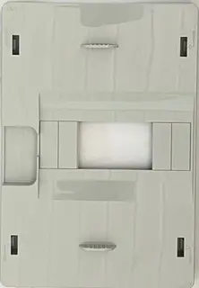 GW44852. Panel med vindu og DIN skinne 8 moduler. For skap 236x316