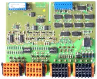 PCD2.G200 Kombi 4DI/4DO/8AI/8AO 2 slotplasser PCD1/2